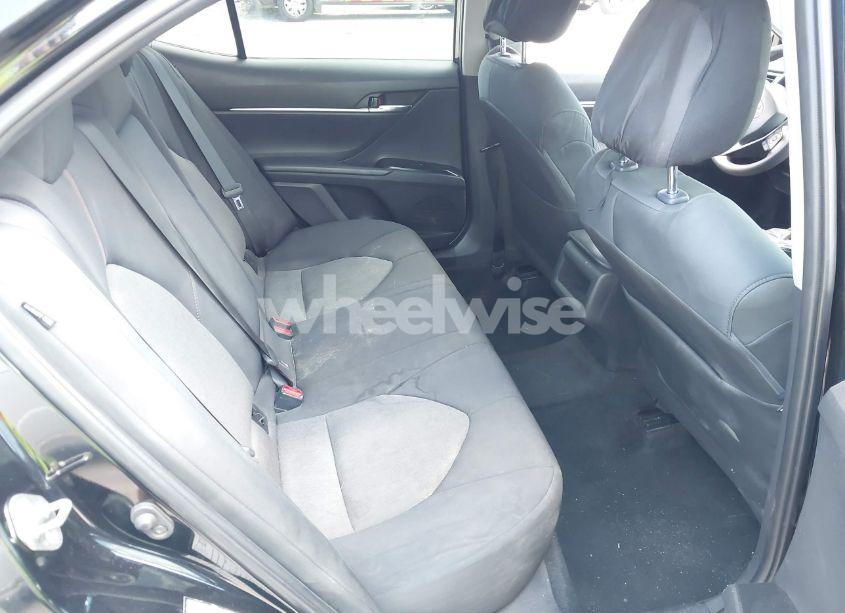 Photo 8 of 2020 Toyota Camry LE (VIN 4T1C11AK2LU306528)