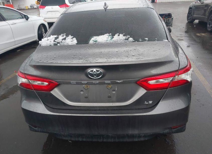 Photo 16 of 2020 Toyota Camry LE (VIN 4T1C11AK2LU397171)