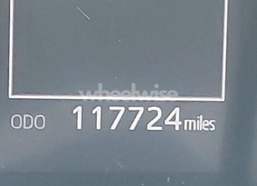 Photo 15 of 2020 Toyota Camry LE (VIN 4T1C11AK2LU869465)