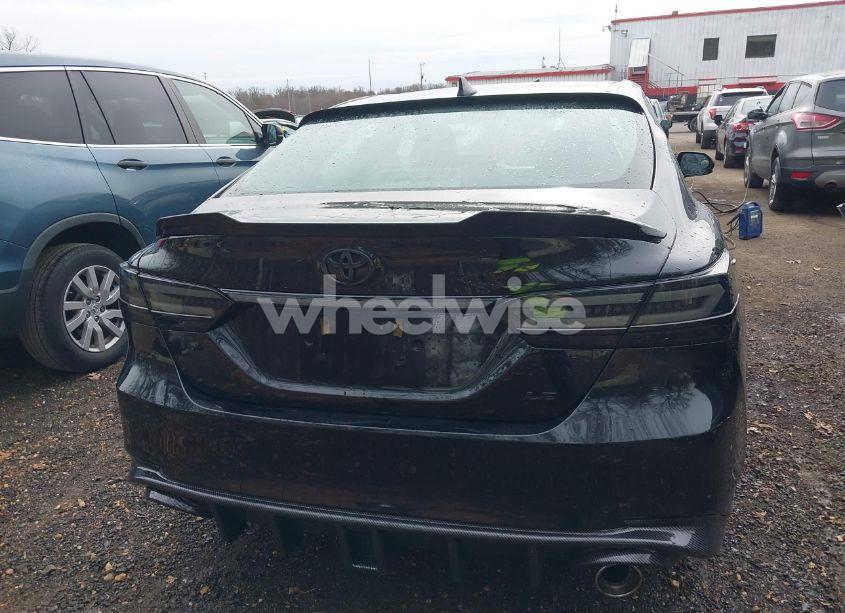 Photo 16 of 2020 Toyota Camry LE (VIN 4T1C11AK2LU869465)