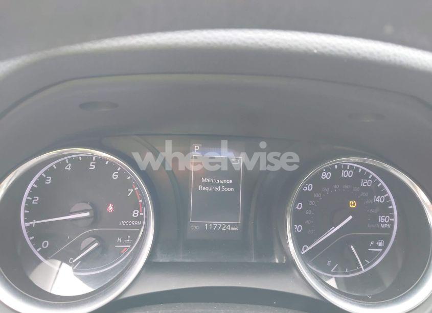 Photo 7 of 2020 Toyota Camry LE (VIN 4T1C11AK2LU869465)