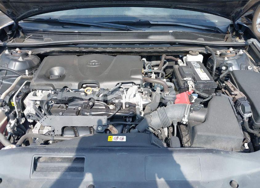 Photo 10 of 2020 Toyota Camry LE (VIN 4T1C11AK2LU873340)