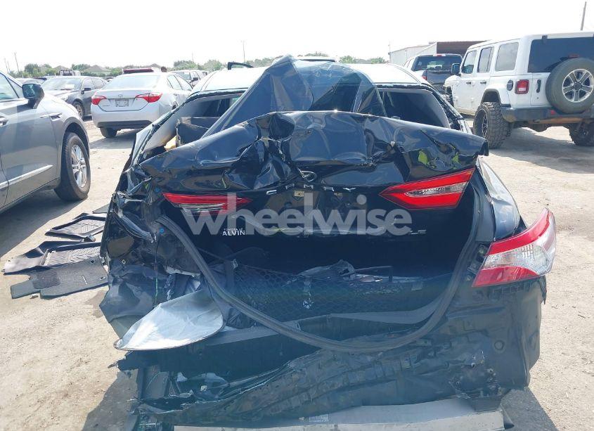 Photo 17 of 2020 Toyota Camry LE (VIN 4T1C11AK2LU873340)