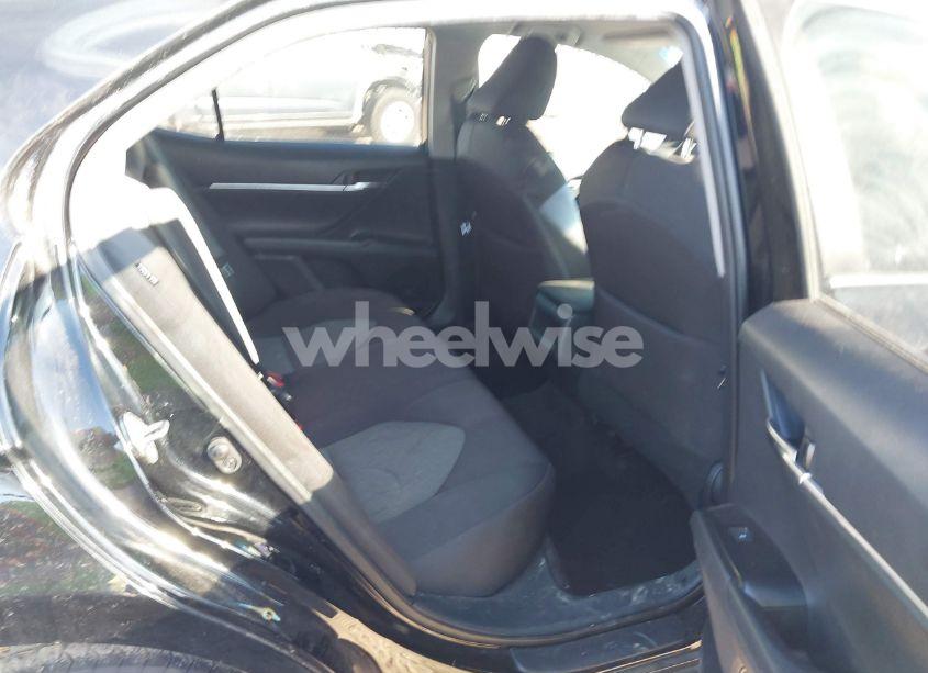 Photo 8 of 2020 Toyota Camry LE (VIN 4T1C11AK2LU945167)