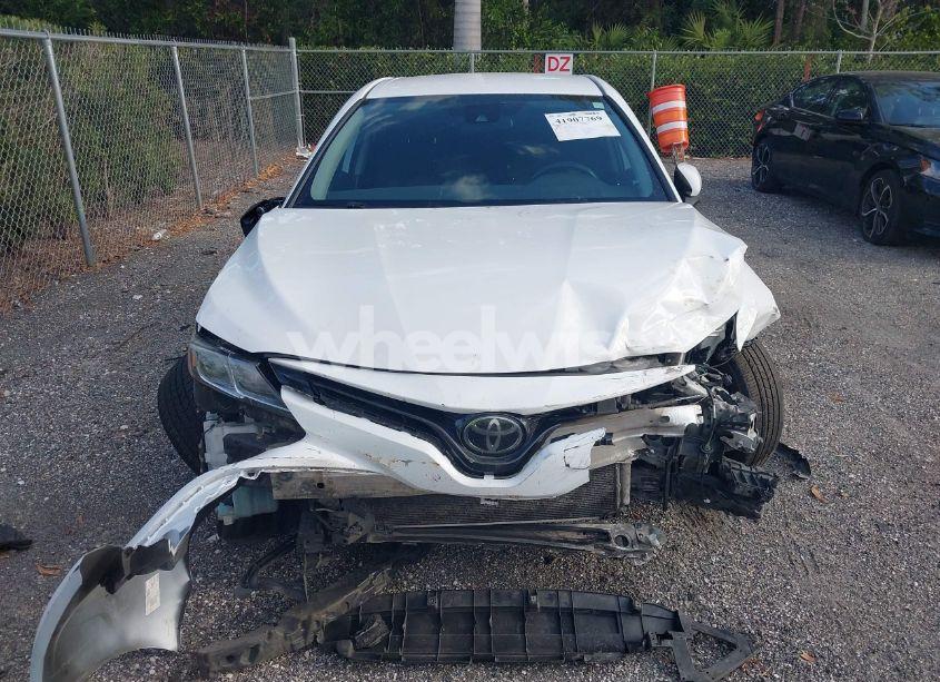 Photo 12 of 2020 Toyota Camry LE (VIN 4T1C11AK2LU950854)