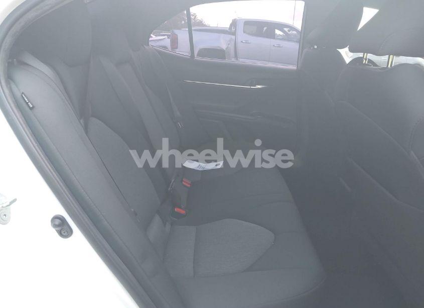 Photo 8 of 2020 Toyota Camry LE (VIN 4T1C11AK2LU950854)