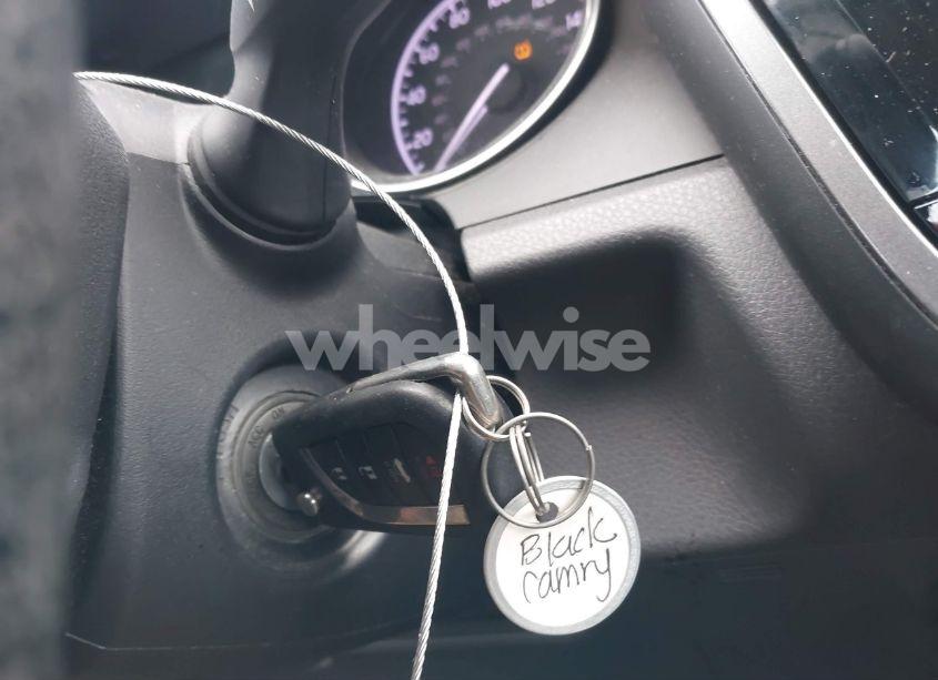 Photo 11 of 2020 Toyota Camry LE (VIN 4T1C11AK2LU967864)