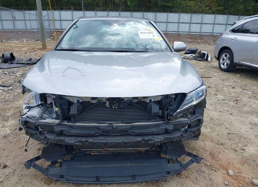 Photo 13 of 2022 Toyota Camry LE (VIN 4T1C11AK2NU070305)