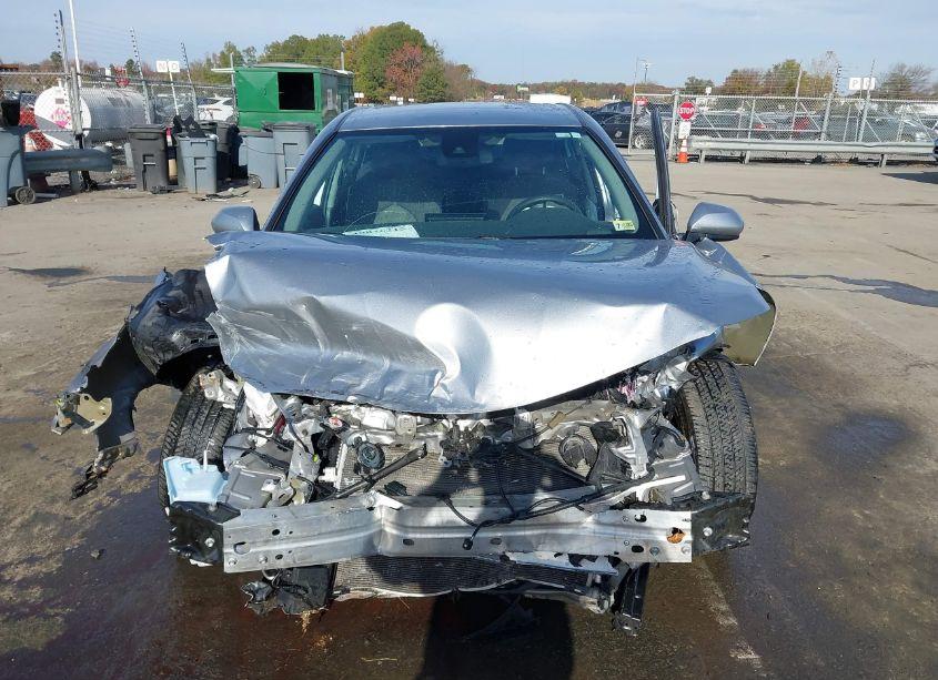 Photo 13 of 2022 Toyota Camry LE (VIN 4T1C11AK2NU617475)