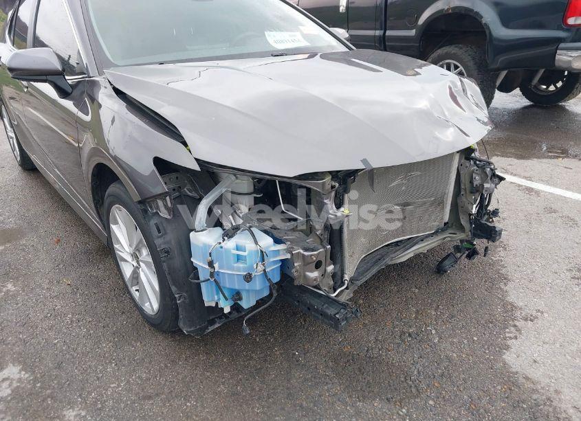 Photo 6 of 2022 Toyota Camry LE (VIN 4T1C11AK2NU665574)