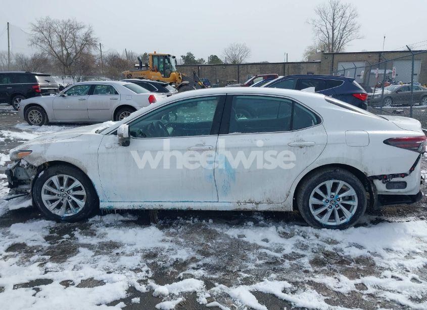 Photo 15 of 2023 Toyota Camry LE (VIN 4T1C11AK2PU106450)