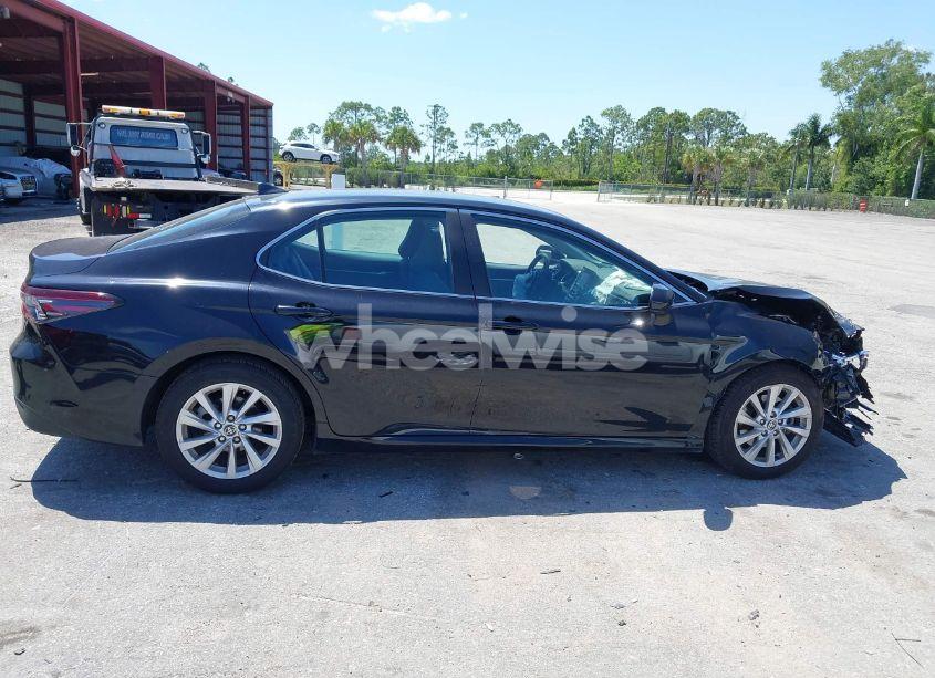 Photo 14 of 2023 Toyota Camry LE (VIN 4T1C11AK2PU120803)