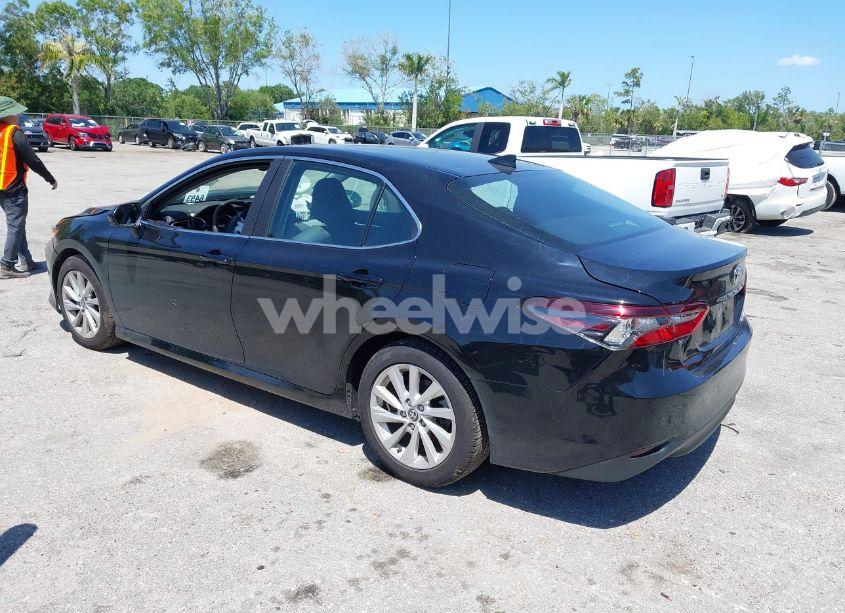 Photo 3 of 2023 Toyota Camry LE (VIN 4T1C11AK2PU120803)