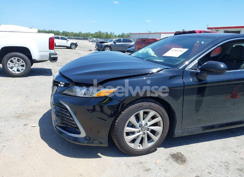 Photo 6 of 2023 Toyota Camry LE (VIN 4T1C11AK2PU120803)