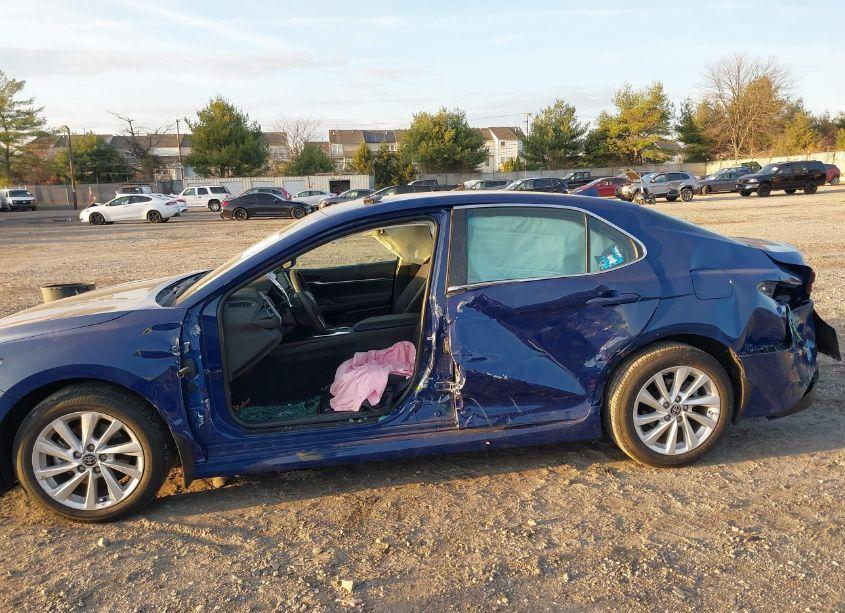 Photo 18 of 2023 Toyota Camry LE (VIN 4T1C11AK2PU125869)