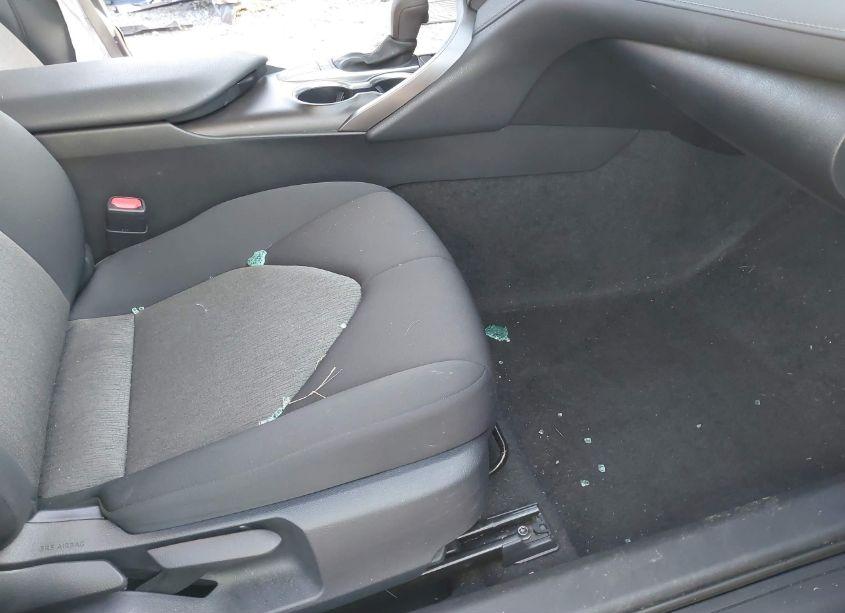 Photo 5 of 2023 Toyota Camry LE (VIN 4T1C11AK2PU125869)