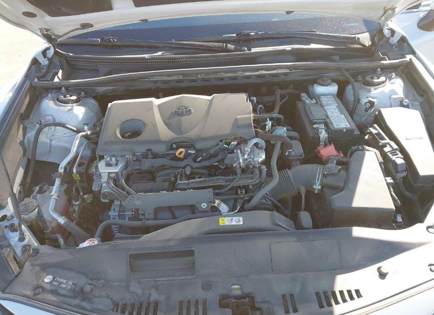 Photo 10 of 2023 Toyota Camry LE (VIN 4T1C11AK2PU182833)