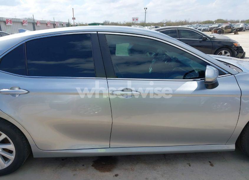 Photo 14 of 2023 Toyota Camry LE (VIN 4T1C11AK2PU740955)