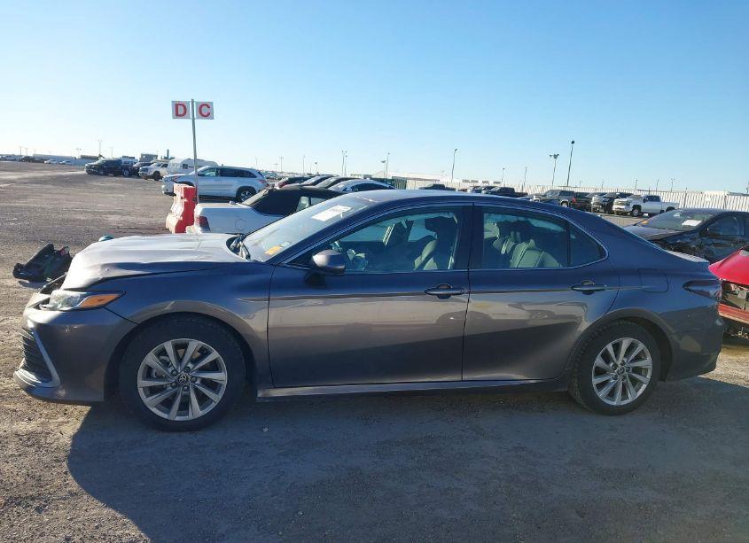 Photo 14 of 2023 Toyota Camry LE (VIN 4T1C11AK2PU766360)