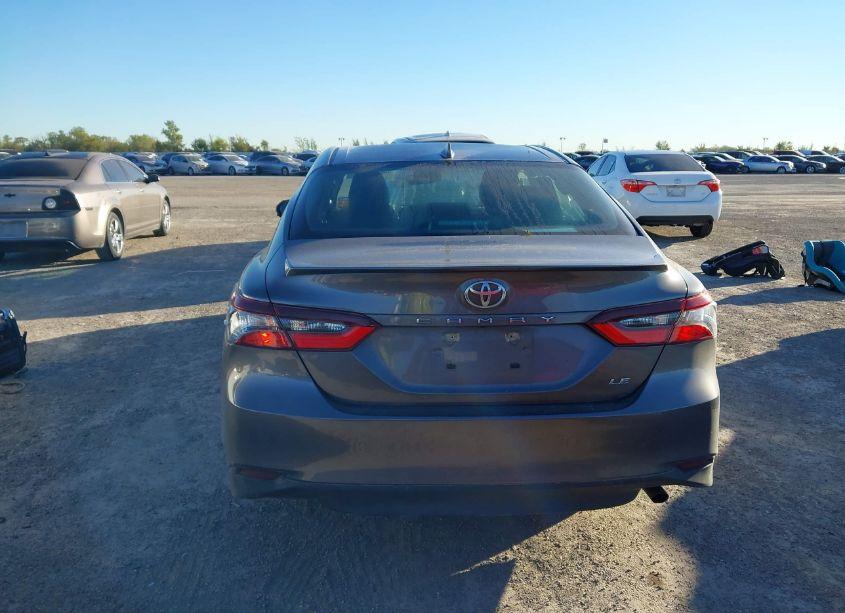 Photo 16 of 2023 Toyota Camry LE (VIN 4T1C11AK2PU766360)