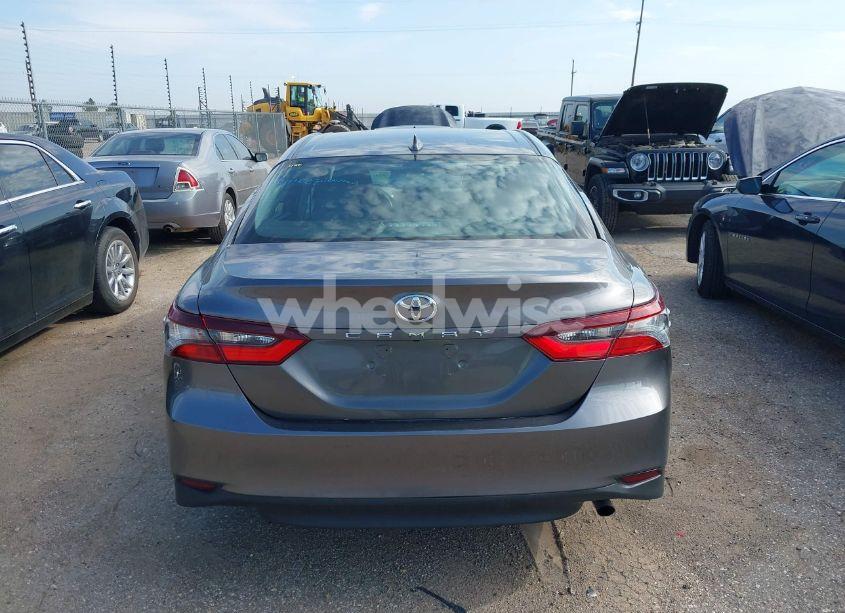 Photo 16 of 2024 Toyota Camry LE (VIN 4T1C11AK2RU208091)