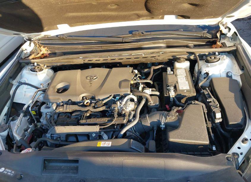 Photo 10 of 2024 Toyota Camry LE (VIN 4T1C11AK2RU210973)