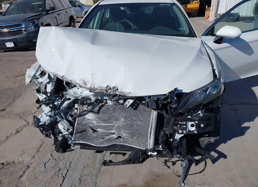 Photo 6 of 2024 Toyota Camry LE (VIN 4T1C11AK2RU221536)