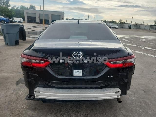 Photo 5 of 2024 TOYOTA CAMRY LE (VIN 4T1C11AK2RU851797)