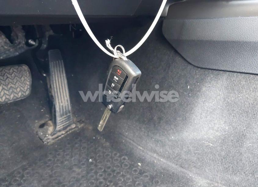 Photo 11 of 2024 Toyota Camry LE (VIN 4T1C11AK2RU864906)