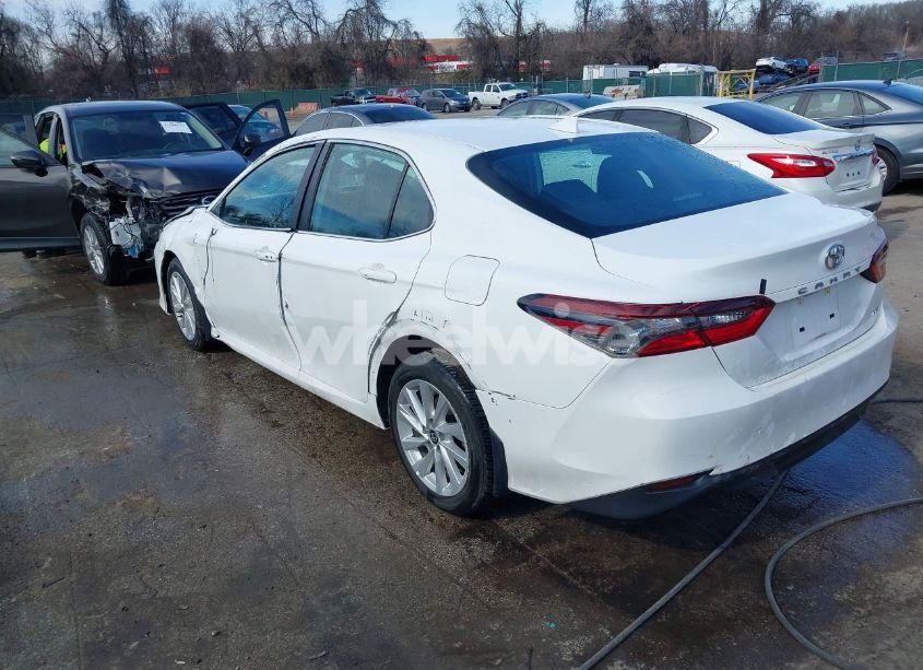 Photo 3 of 2024 Toyota Camry LE (VIN 4T1C11AK2RU864906)