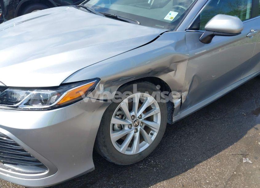 Photo 6 of 2024 Toyota Camry LE (VIN 4T1C11AK2RU872620)