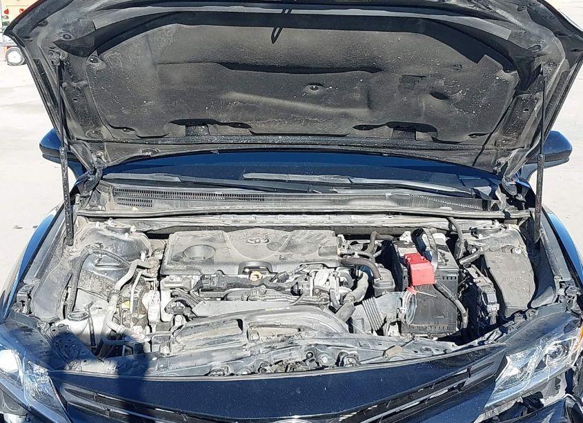 Photo 10 of 2020 Toyota Camry LE (VIN 4T1C11AK3LU364244)