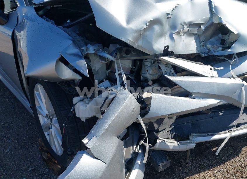 Photo 19 of 2020 Toyota Camry LE (VIN 4T1C11AK3LU397079)