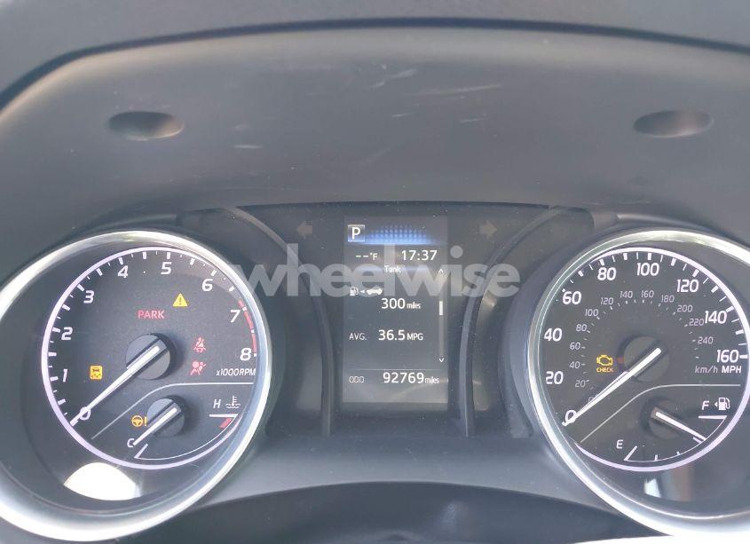 Photo 7 of 2020 Toyota Camry LE (VIN 4T1C11AK3LU397079)