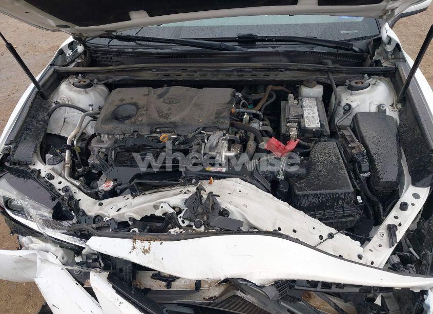 Photo 10 of 2020 Toyota Camry LE (VIN 4T1C11AK3LU902490)