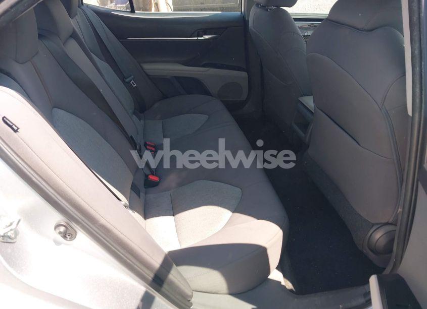 Photo 8 of 2020 Toyota Camry LE (VIN 4T1C11AK3LU906023)