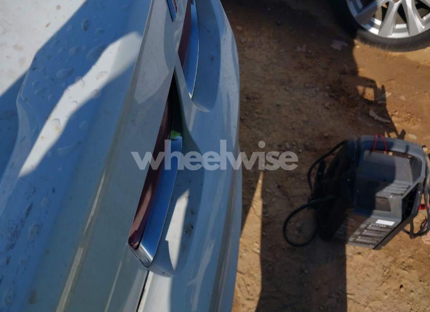 Photo 13 of 2020 Toyota Camry LE (VIN 4T1C11AK3LU989632)