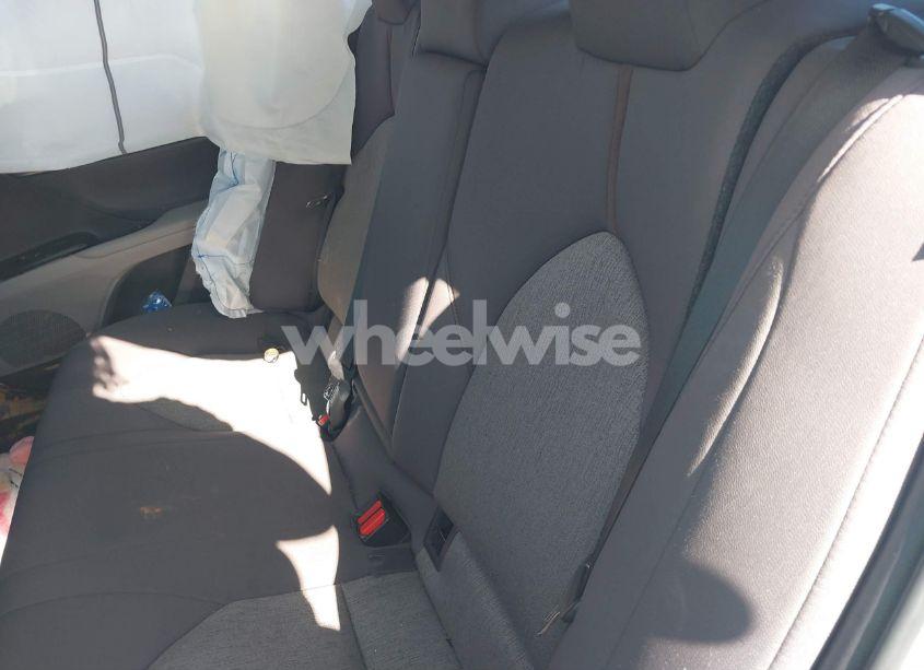 Photo 8 of 2020 Toyota Camry LE (VIN 4T1C11AK3LU989632)