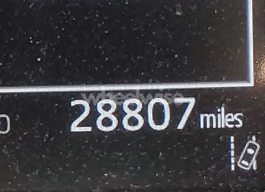 Photo 7 of 2021 Toyota Camry LE (VIN 4T1C11AK3MU526276)