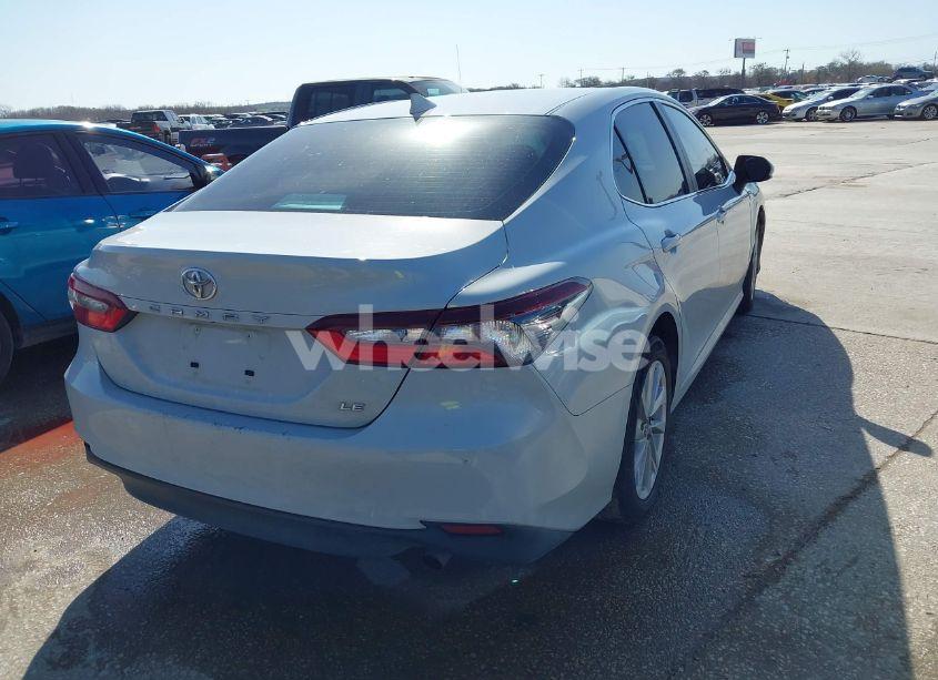 Photo 4 of 2022 Toyota Camry LE (VIN 4T1C11AK3NU037121)