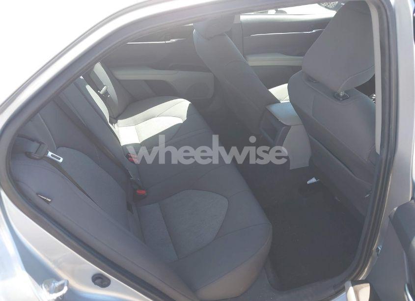 Photo 8 of 2022 Toyota Camry LE (VIN 4T1C11AK3NU638299)