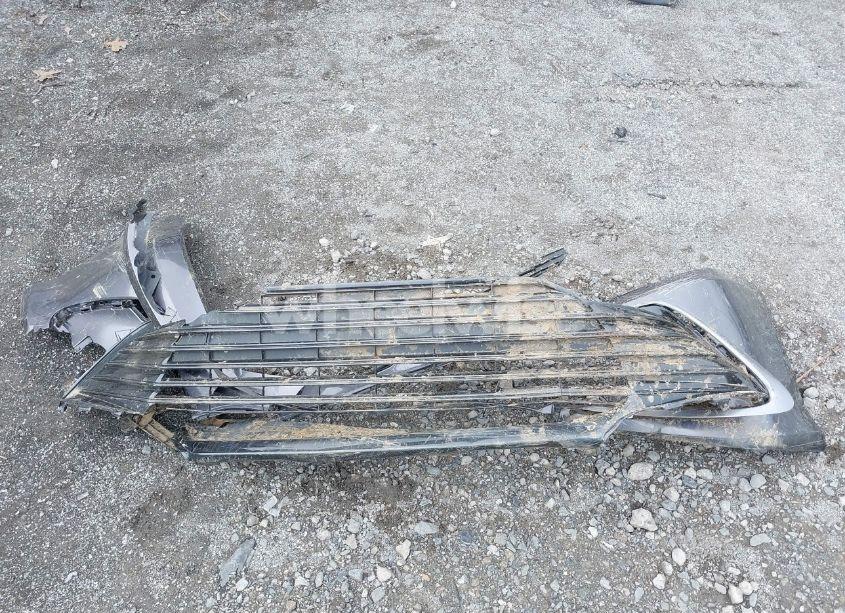 Photo 12 of 2022 Toyota Camry LE (VIN 4T1C11AK3NU655295)