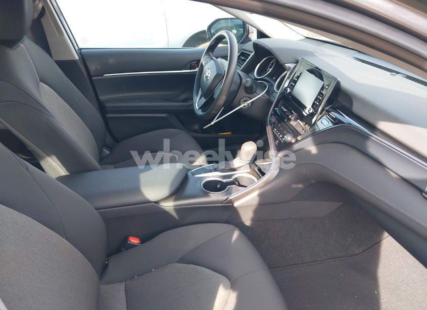 Photo 5 of 2022 Toyota Camry LE (VIN 4T1C11AK3NU708951)