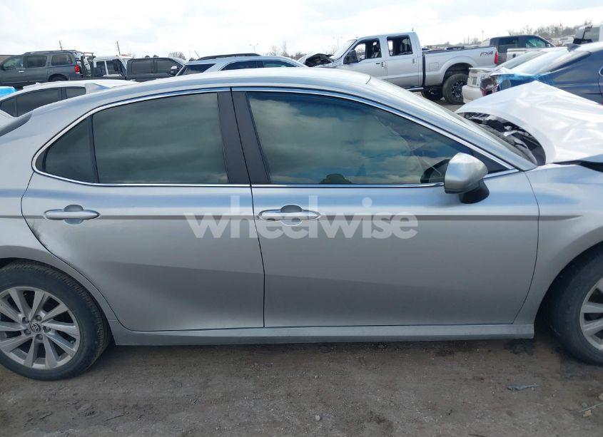 Photo 13 of 2023 Toyota Camry LE (VIN 4T1C11AK3PU102200)