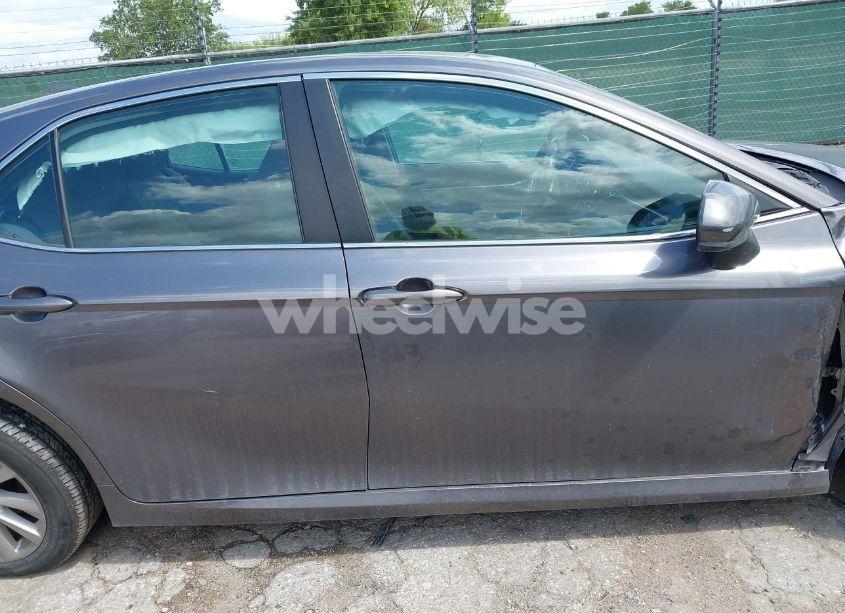 Photo 13 of 2023 Toyota Camry LE (VIN 4T1C11AK3PU110040)