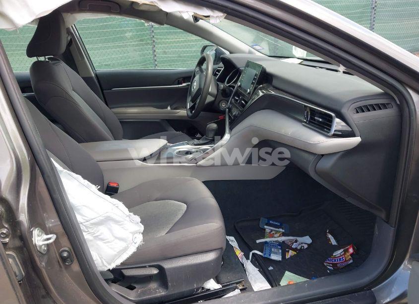 Photo 5 of 2023 Toyota Camry LE (VIN 4T1C11AK3PU110040)