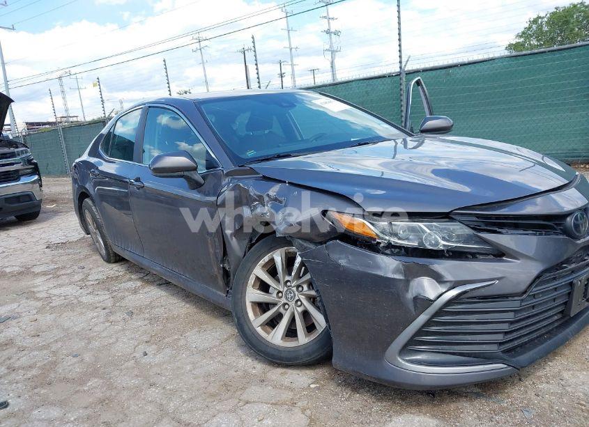 Photo 6 of 2023 Toyota Camry LE (VIN 4T1C11AK3PU110040)