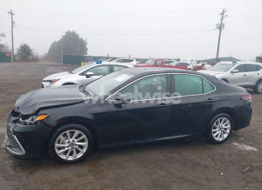 Photo 14 of 2023 Toyota Camry LE (VIN 4T1C11AK3PU139277)