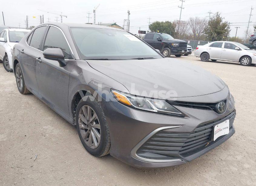 2023 Toyota Camry LE (VIN 4T1C11AK3PU182114) main photo