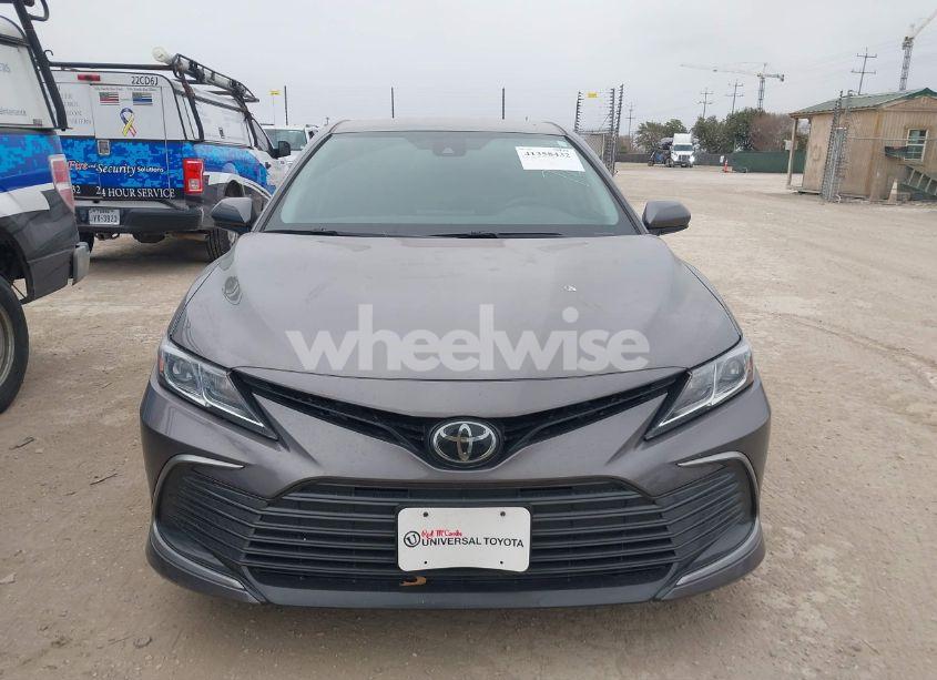 Photo 12 of 2023 Toyota Camry LE (VIN 4T1C11AK3PU182114)